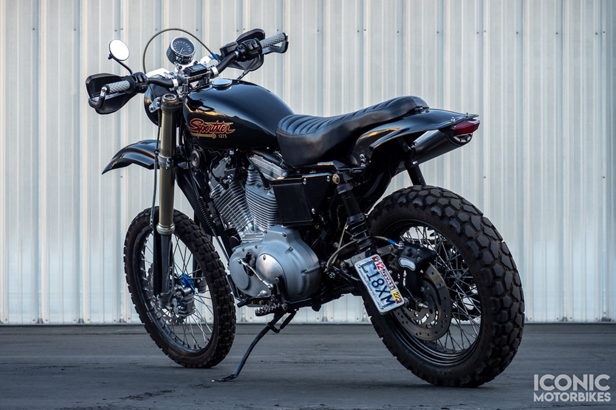 Harley-Davidson Sportster 883 scrambler
