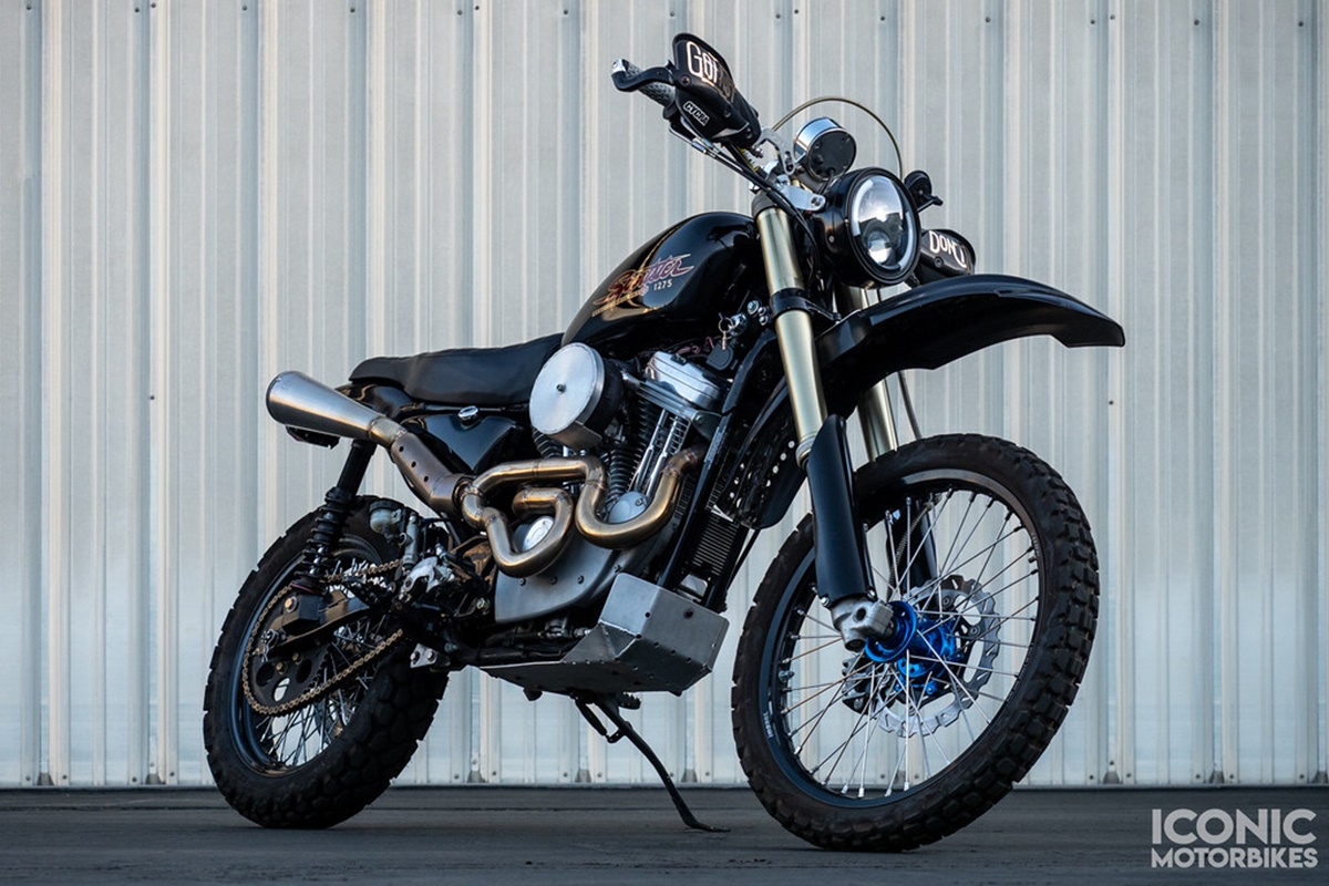 Harley-Davidson Sportster 883 scrambler