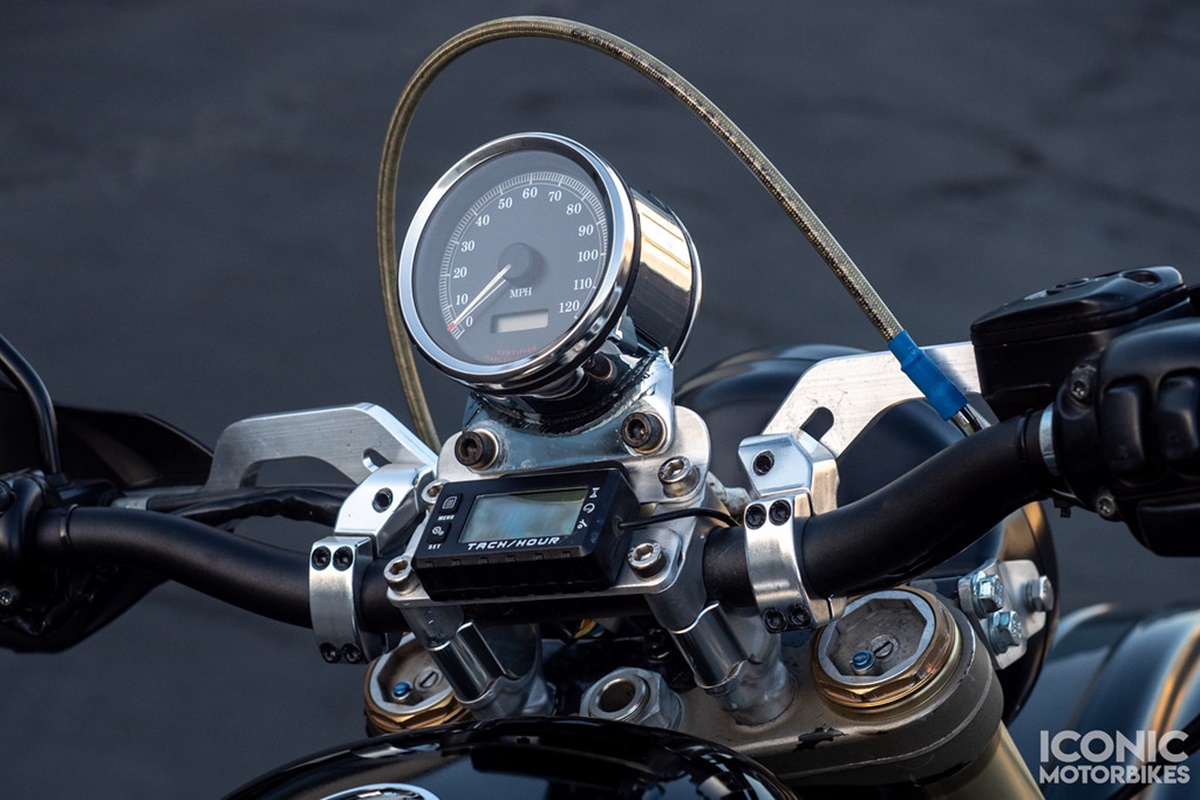 Harley-Davidson Sportster 883 scrambler en detalle