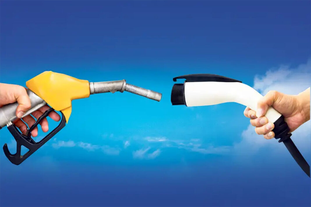 El lobby del combustible se mueve: Reino Unido y UE piden reevaluar los combustibles sintéticos