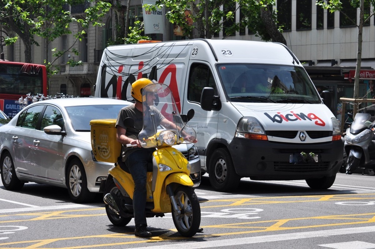 La motocicleta como alternativa real de una movilidad sostenible
