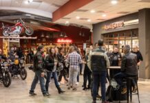 Inauguración de las nuevas Concept Store de Royal Enfield