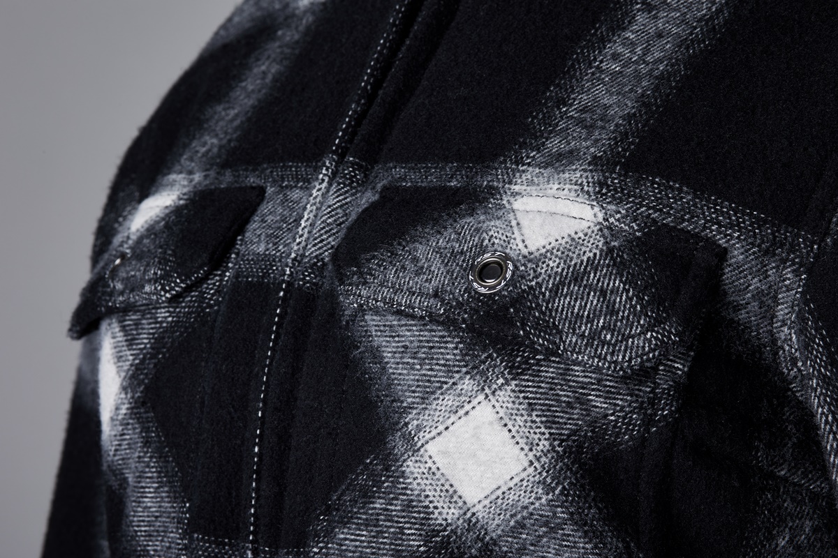Camisa RST Brushed en detalle