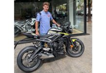 Jeremy Alcoba premiado con una Triumph Street Triple 765 RS
