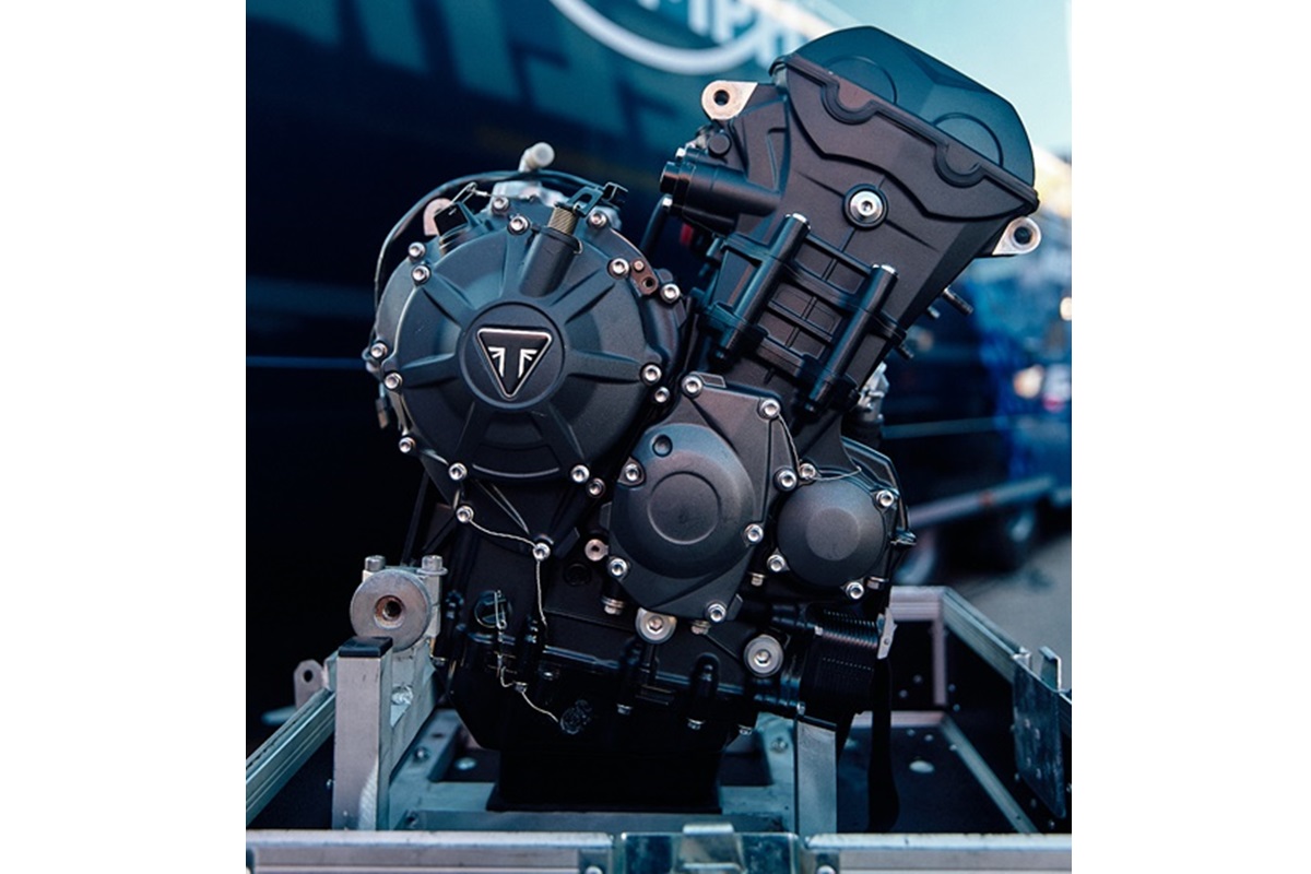 Jeremy Alcoba premiado con una Triumph Street Triple 765 RS