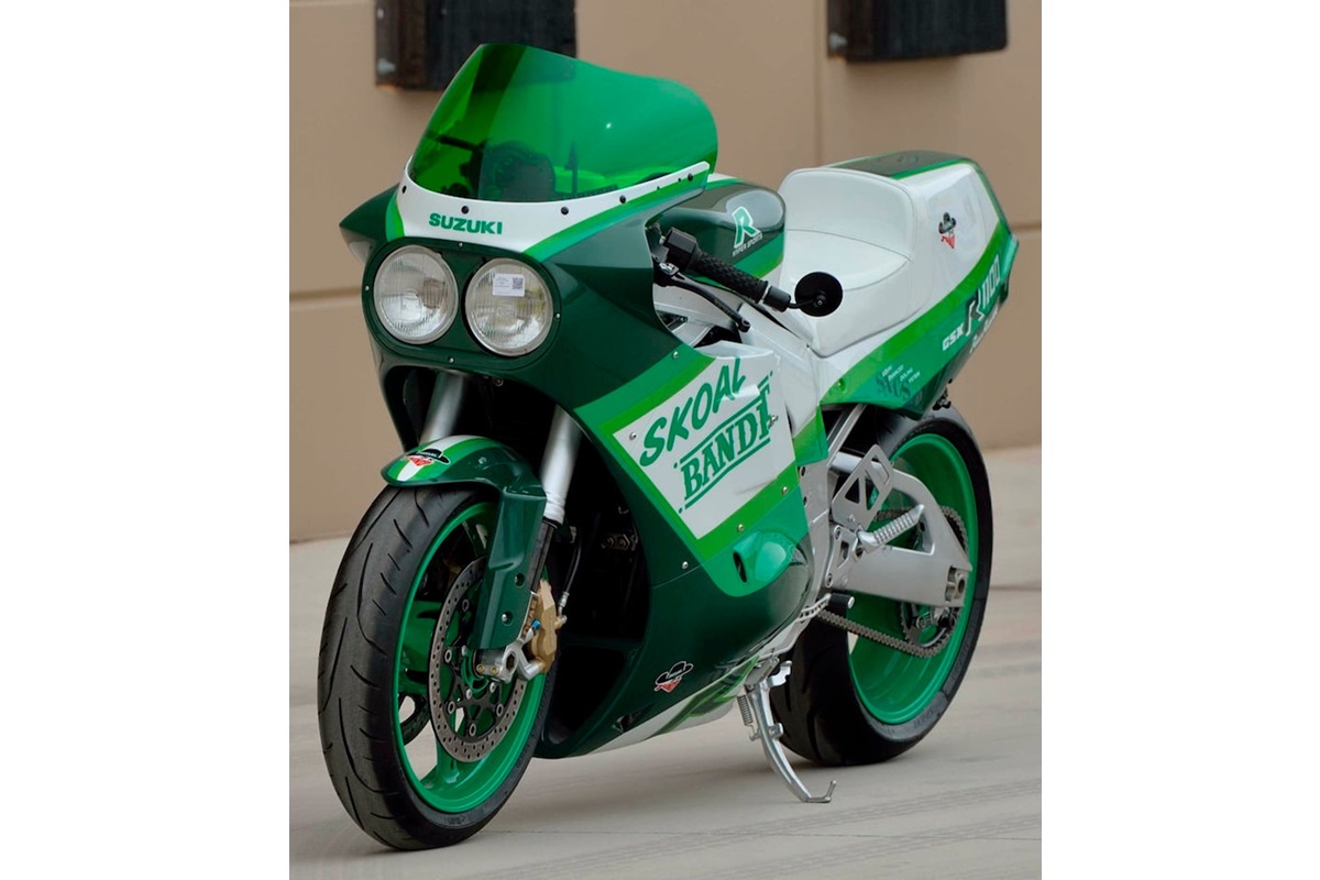Suzuki GSX-R1100 1986 Skoal Bandit restomod