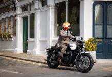 triumphxdgr_t120_my23_ge-3721