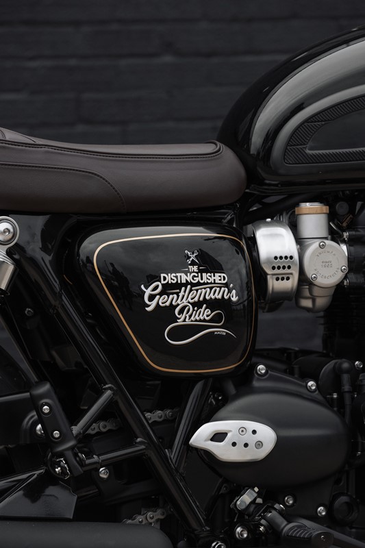 triumphxdgr_t120_my23_ge-8