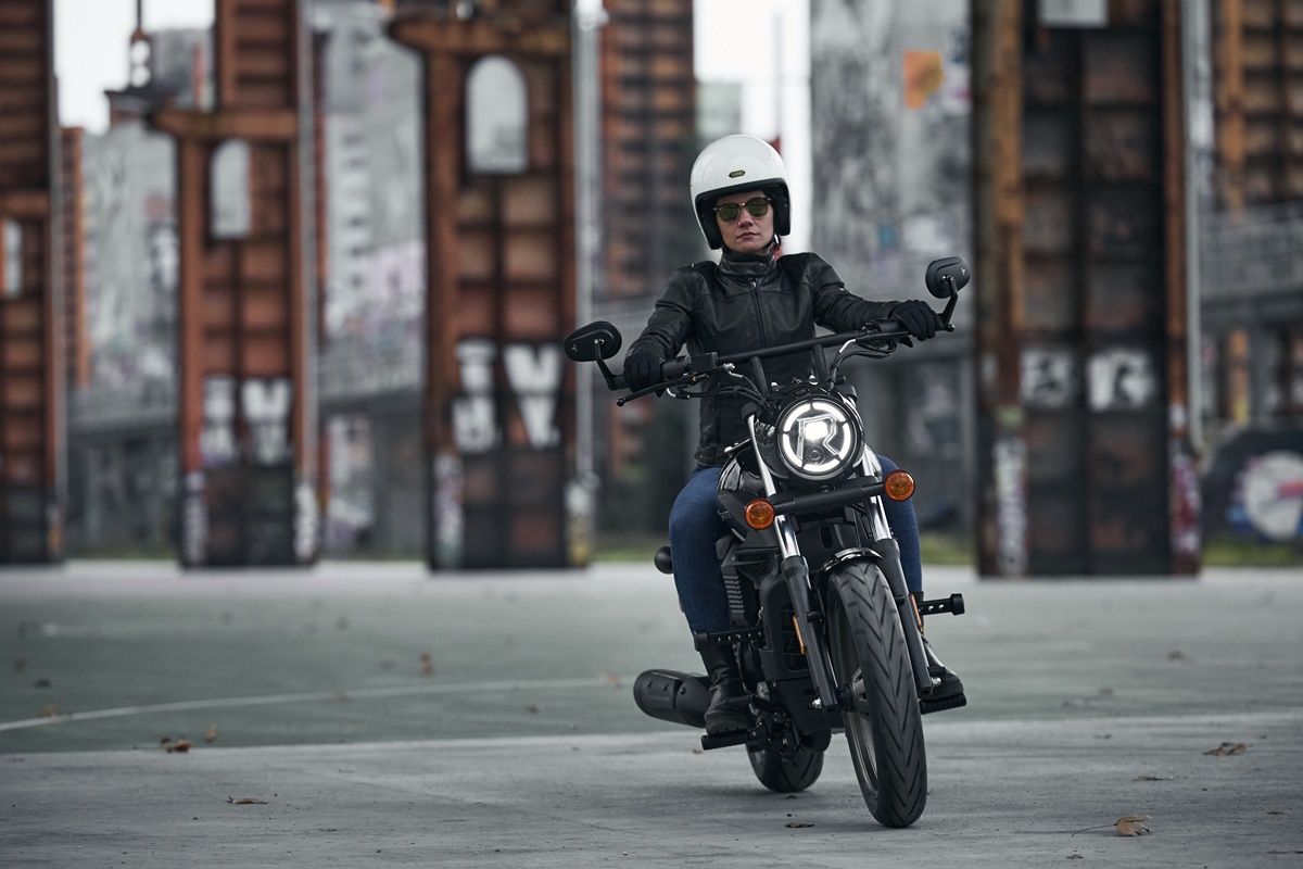 um_renegade_freedom_action_008