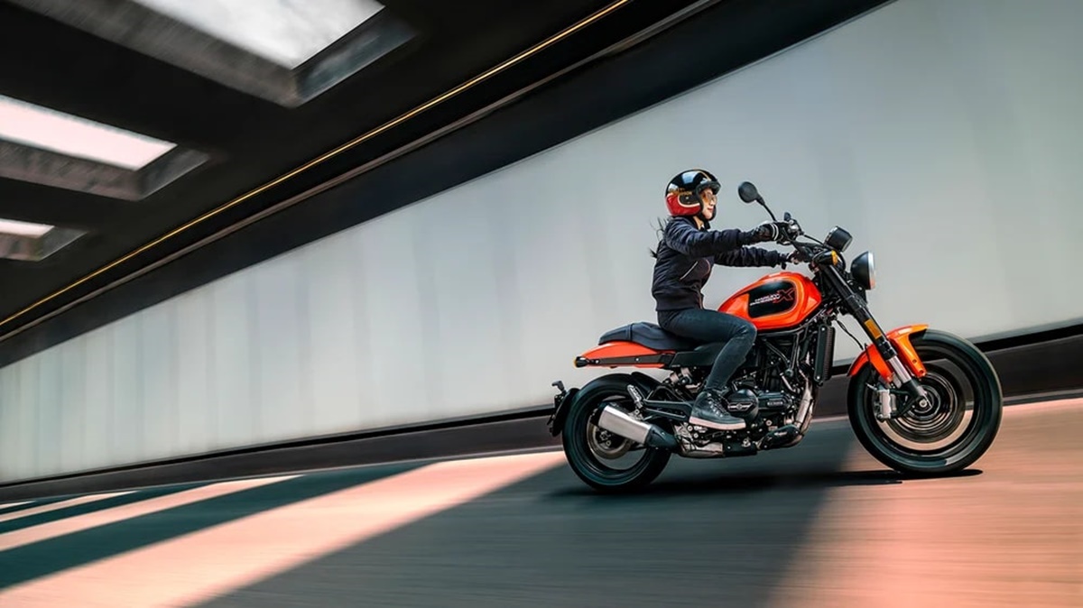 Harley-Davidson X 500 2023 en acción
