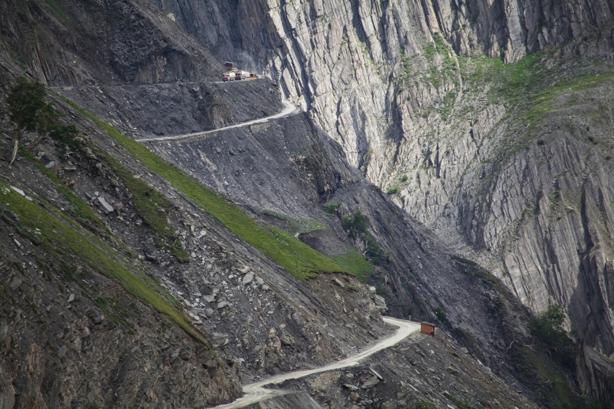 Paso de Zoji La, India