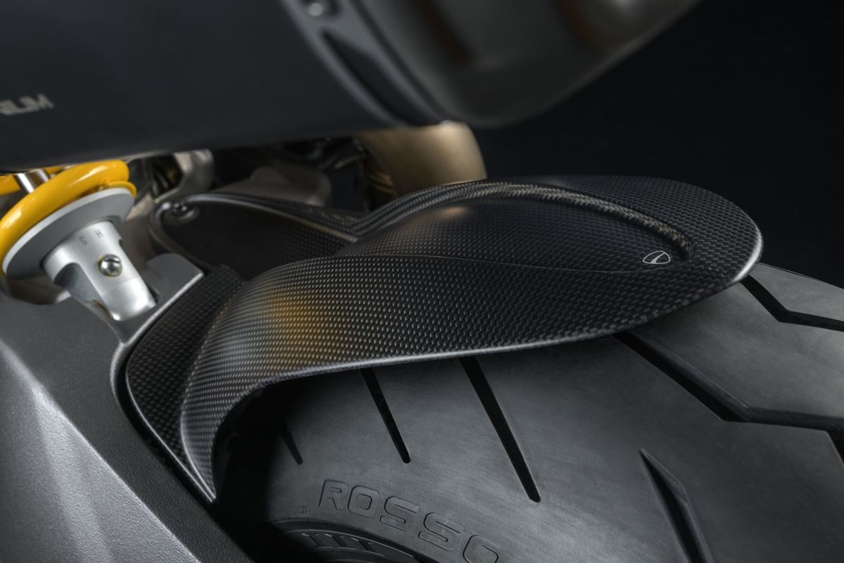 Gama de accesorios Ducati Performance para Hypermotard 950