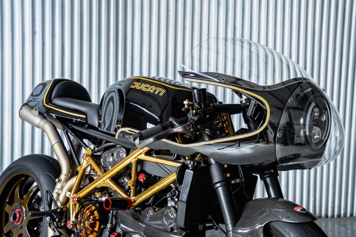 Ducati 1098 Café Racer GT1100S by Ronaldo Ferreti