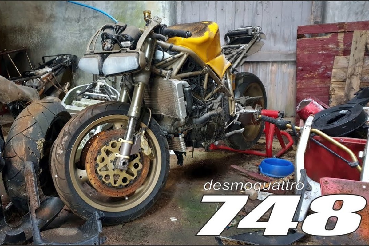 Restauración Ducati 748 SPS