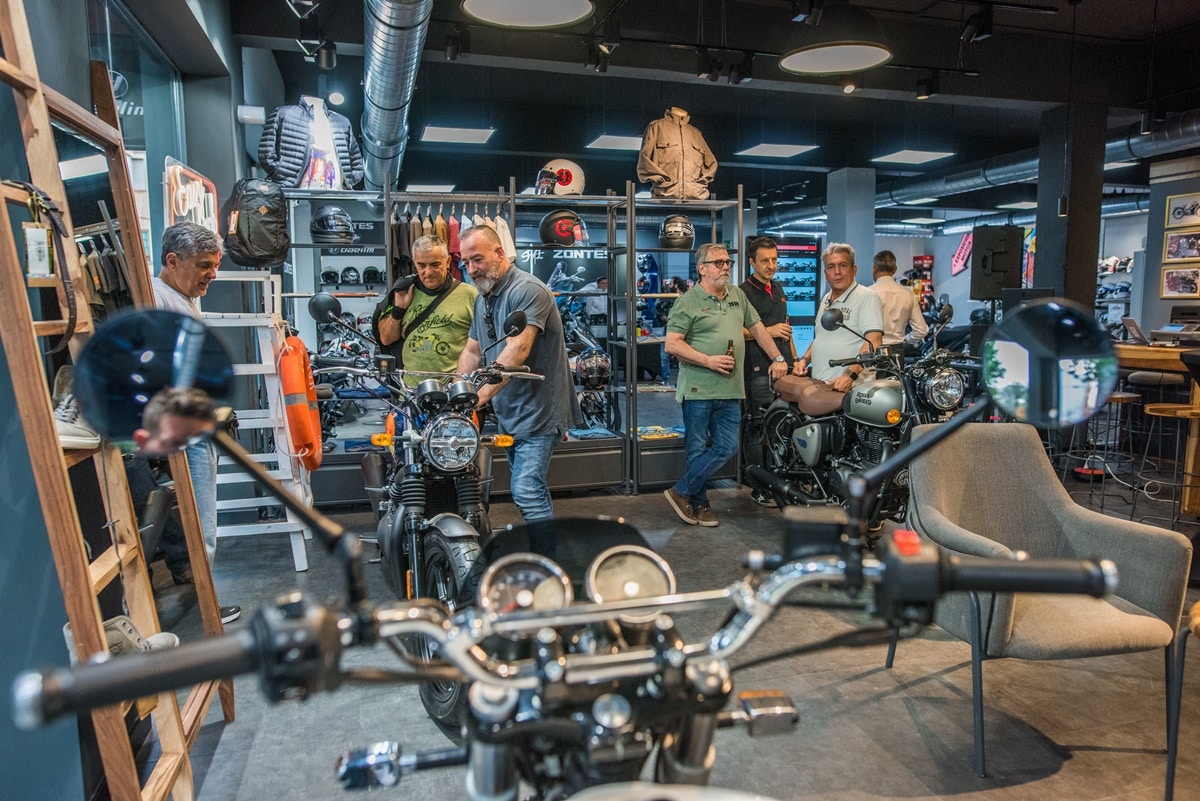 Apertura de nuevo C.O Royal Enfield en Mallorca