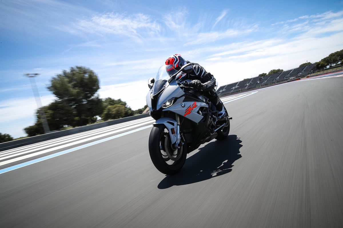 Mono RST Podium Airbag en acción