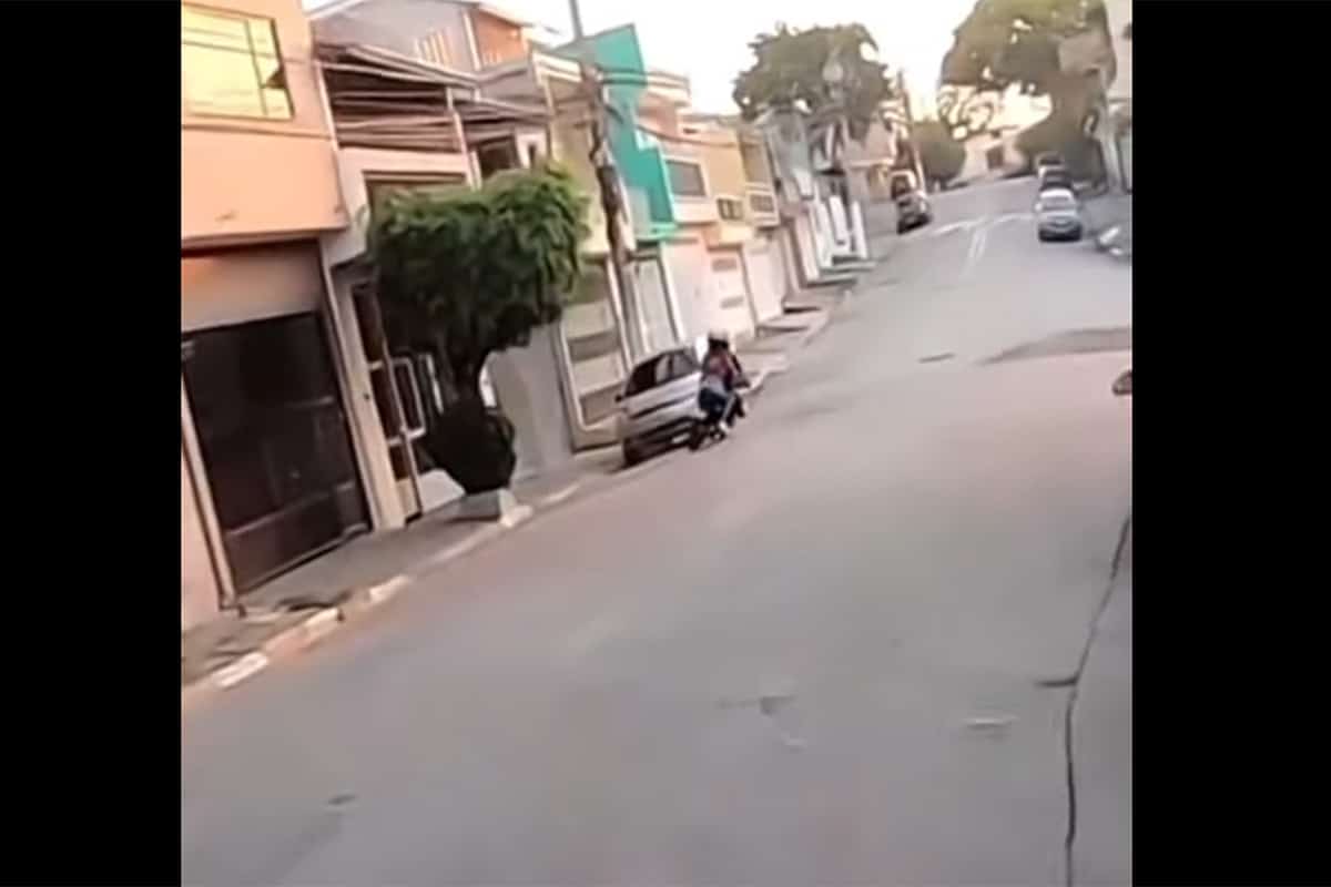 El desastre se roza durante varias ocasiones en el vídeo