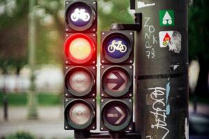 En los últimos años han aparecido semáforos para bicicletas