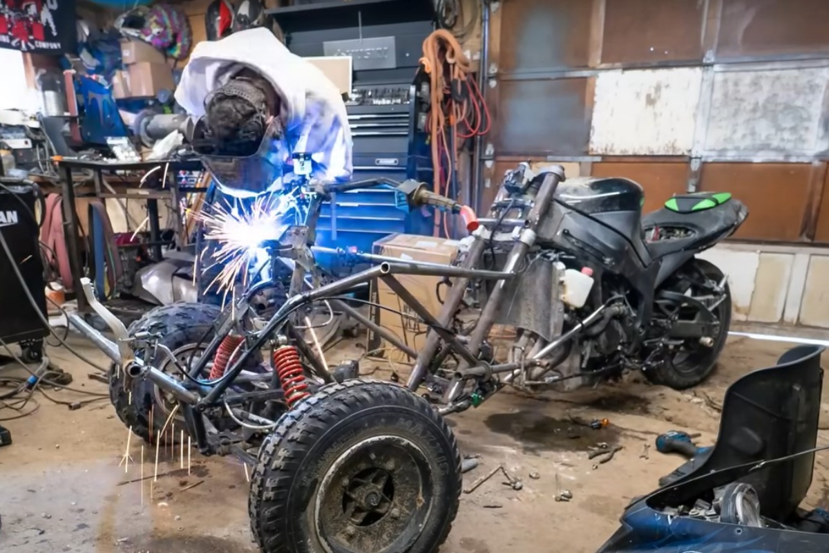slingshot_grind_hard_plumbing_11