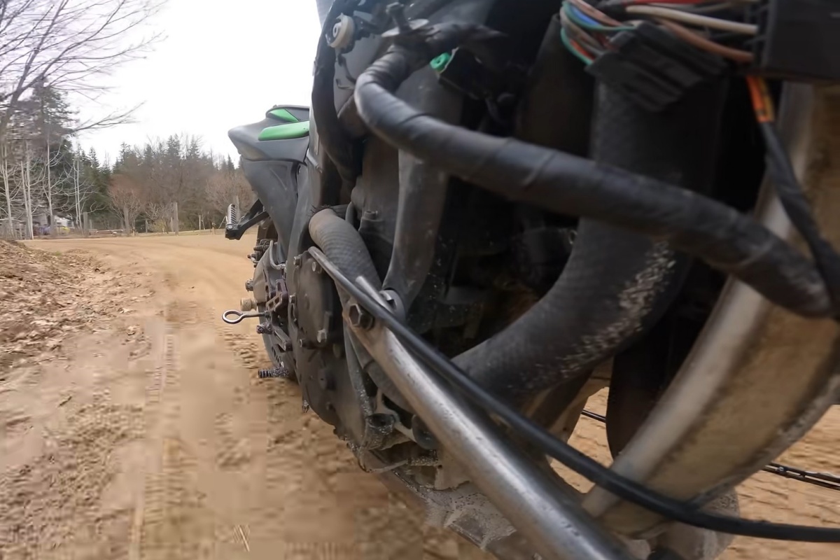 slingshot_grind_hard_plumbing_16