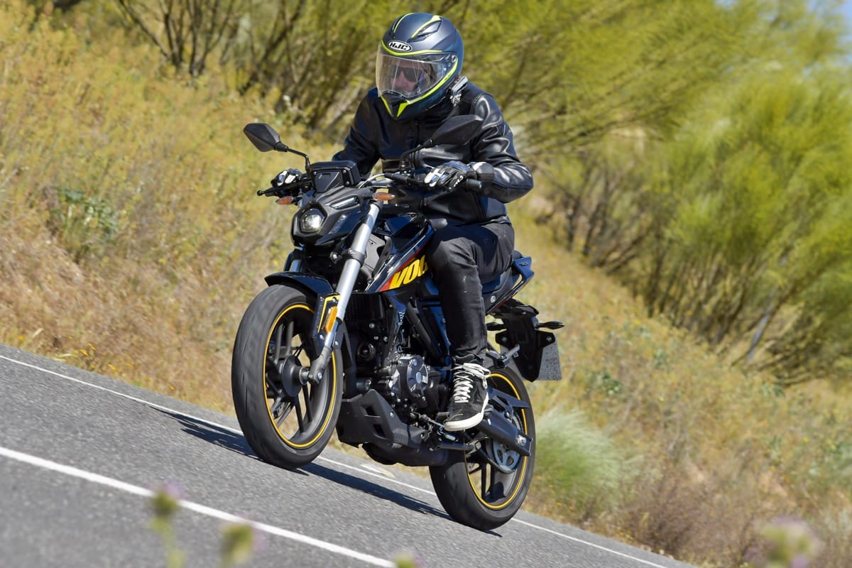 voge-125r-soymotero-17