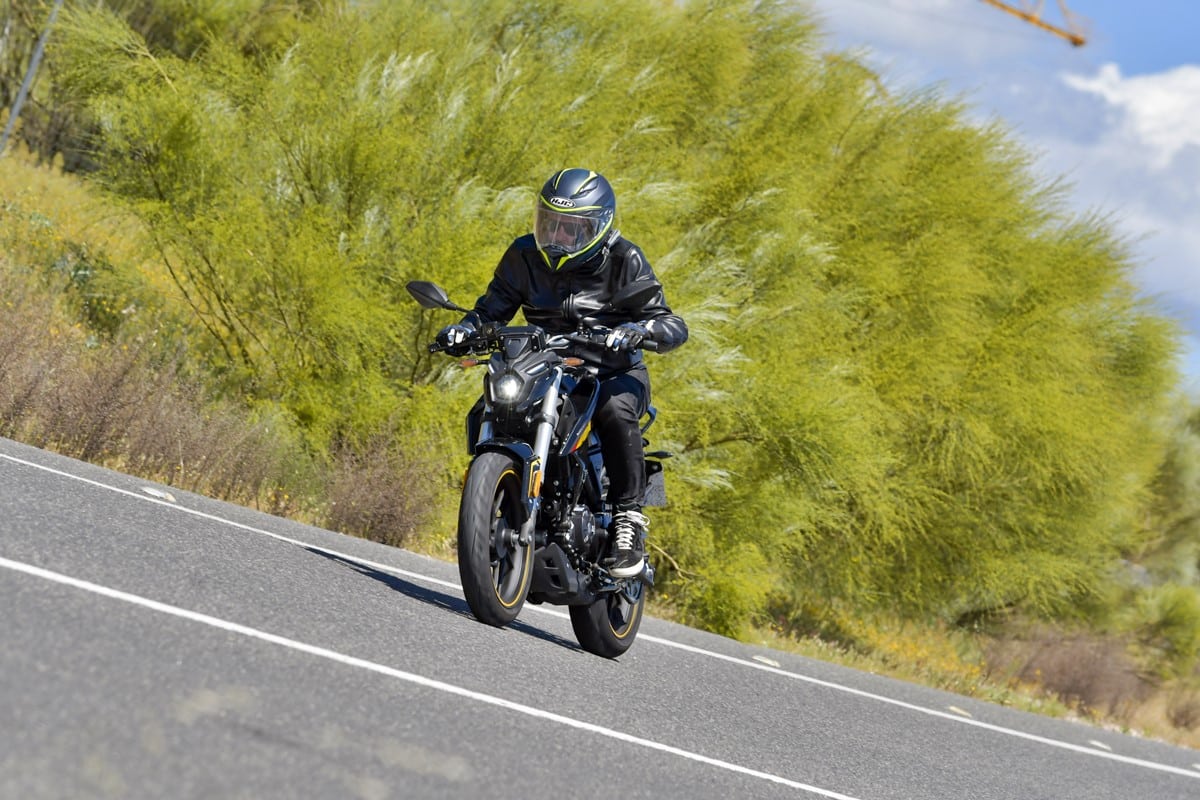 voge-125r-soymotero-19