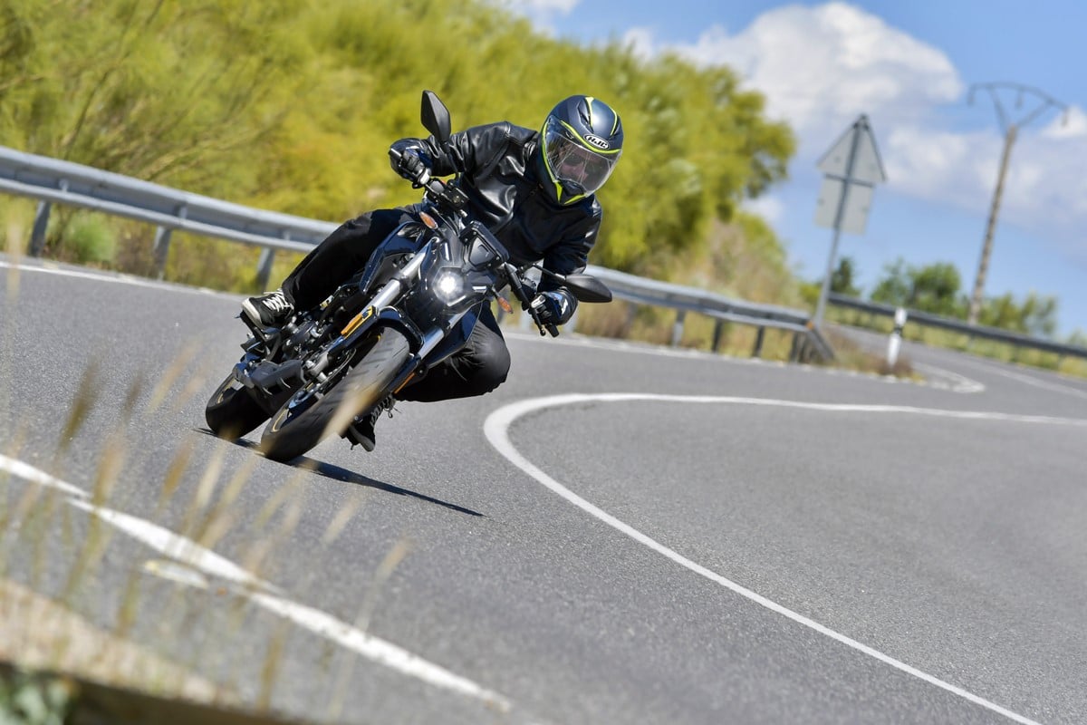 voge-125r-soymotero-31