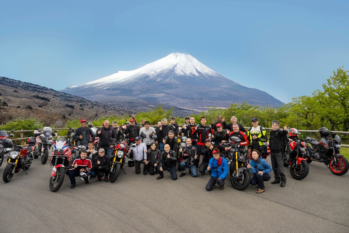2ª edición de la WeRideAsOne de Ducati en el Monte Fuji