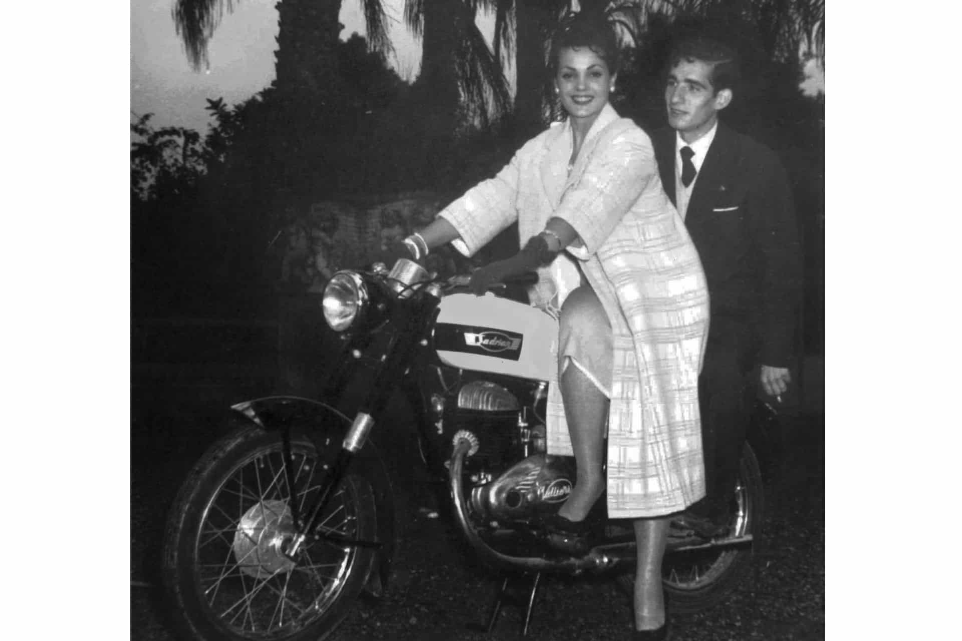 Sadrián, la moto murciana que no conoces en la que paseaba Carmen Sevilla
