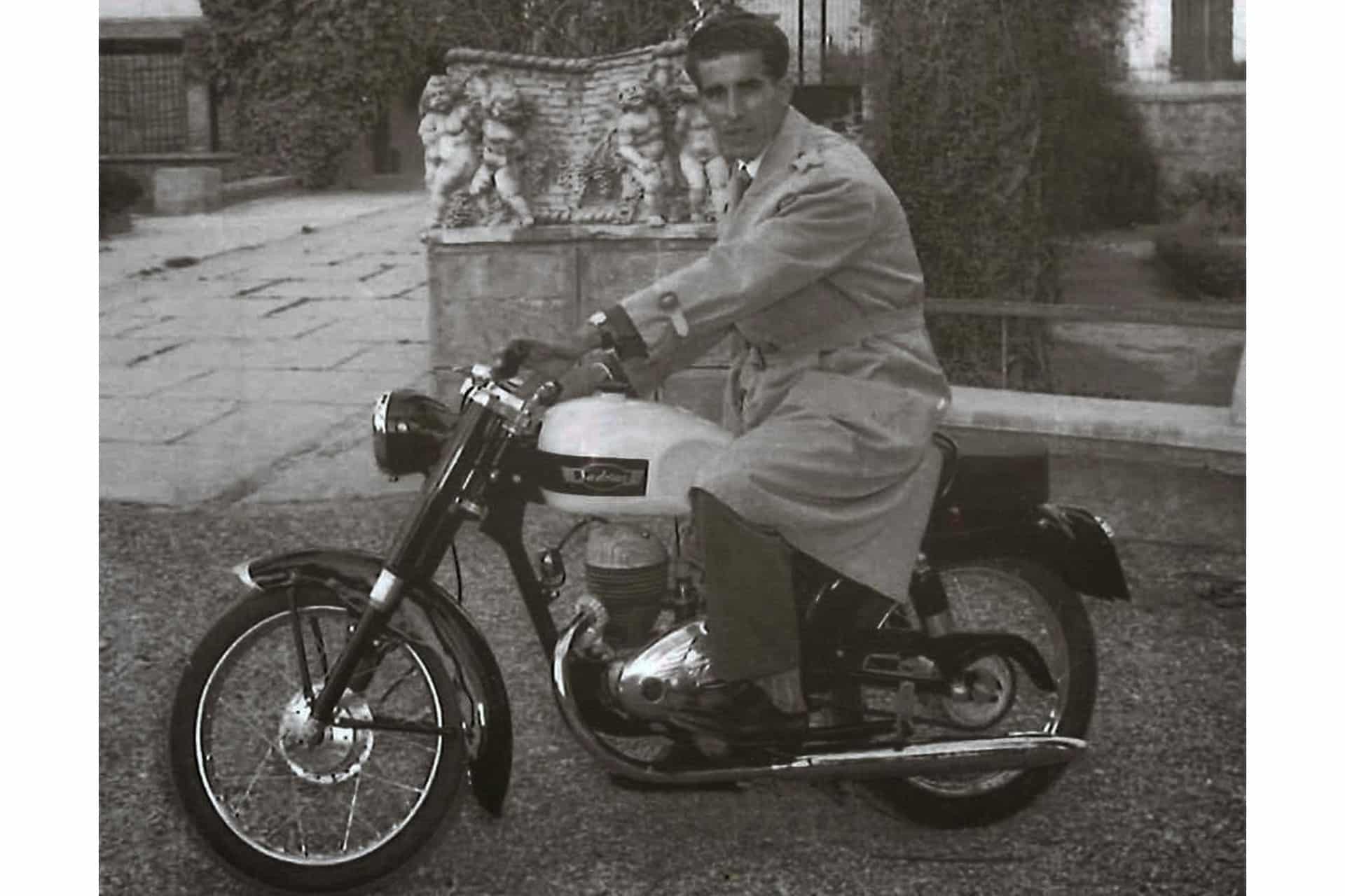 Sadrián, la moto murciana que no conoces en la que paseaba Carmen Sevilla