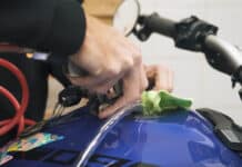 Un compresor, un depósito, un trapo y un tubo ¿saldrá la gasolina?