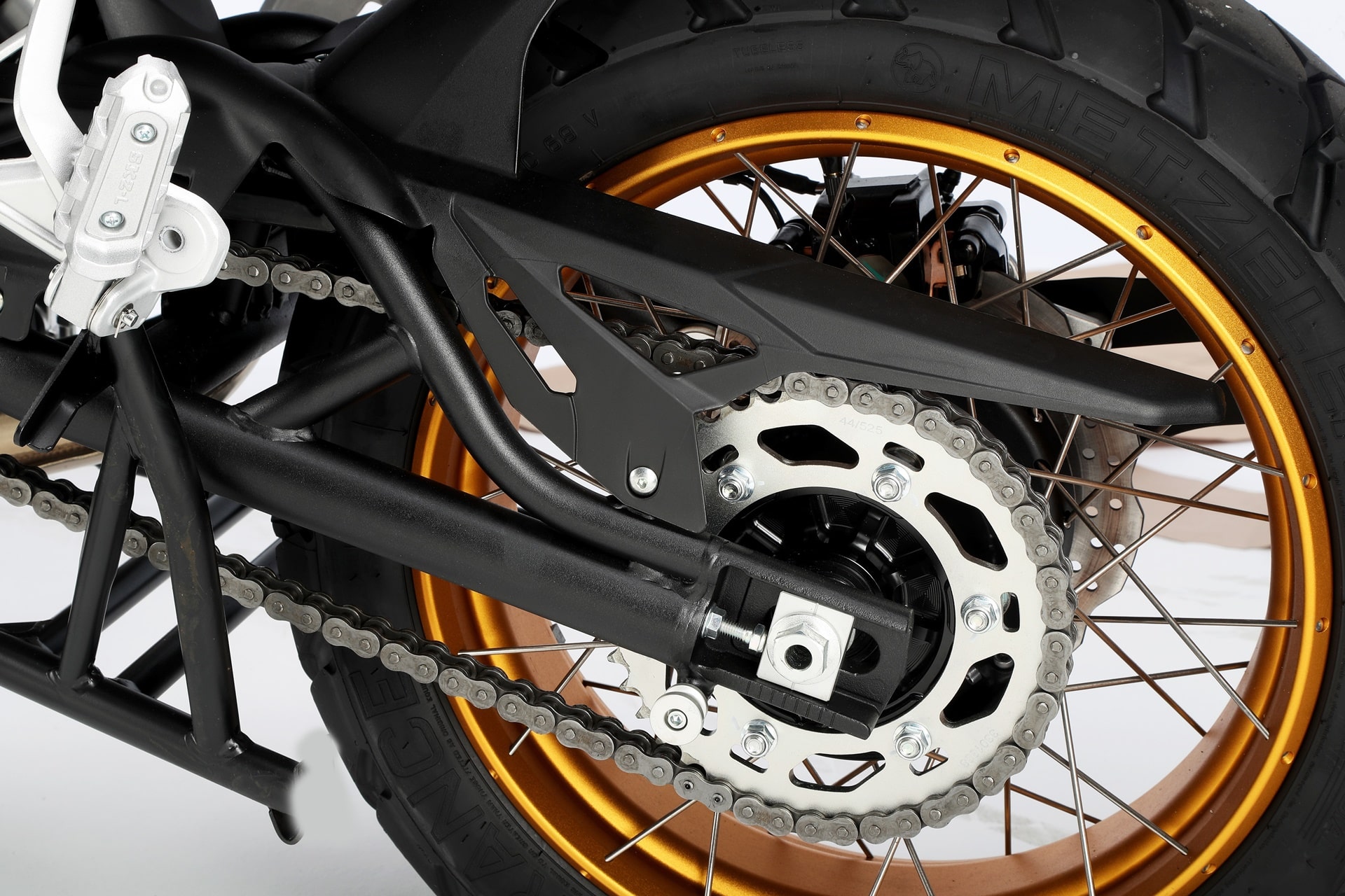 QJMotor SRT 550X 2023