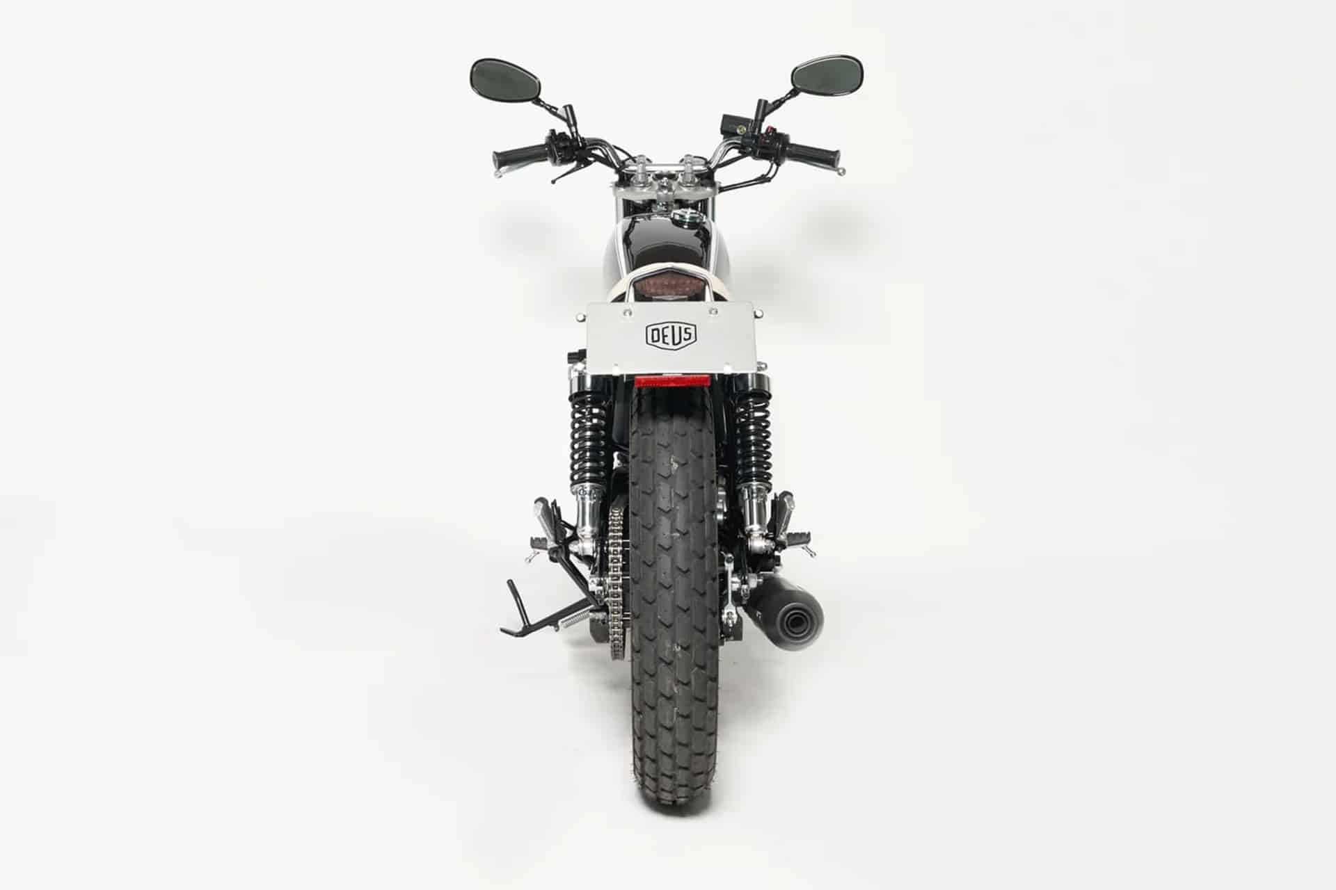 Si vives en Japón, todavía puedes comprar una Yamaha SR400 de toda la vida y nueva