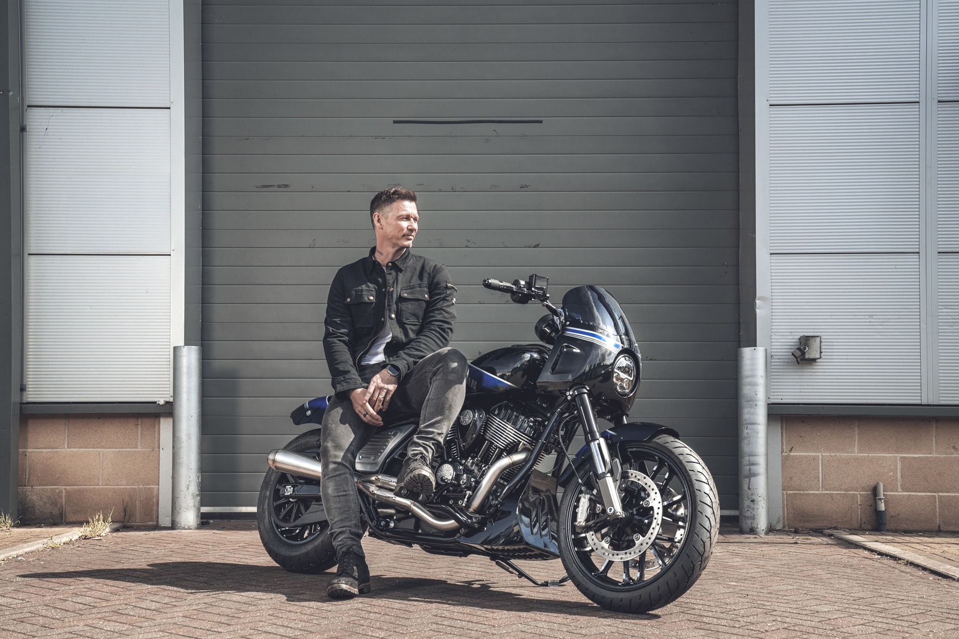 Indian Sport Chief "Rage" by Krazy Horse