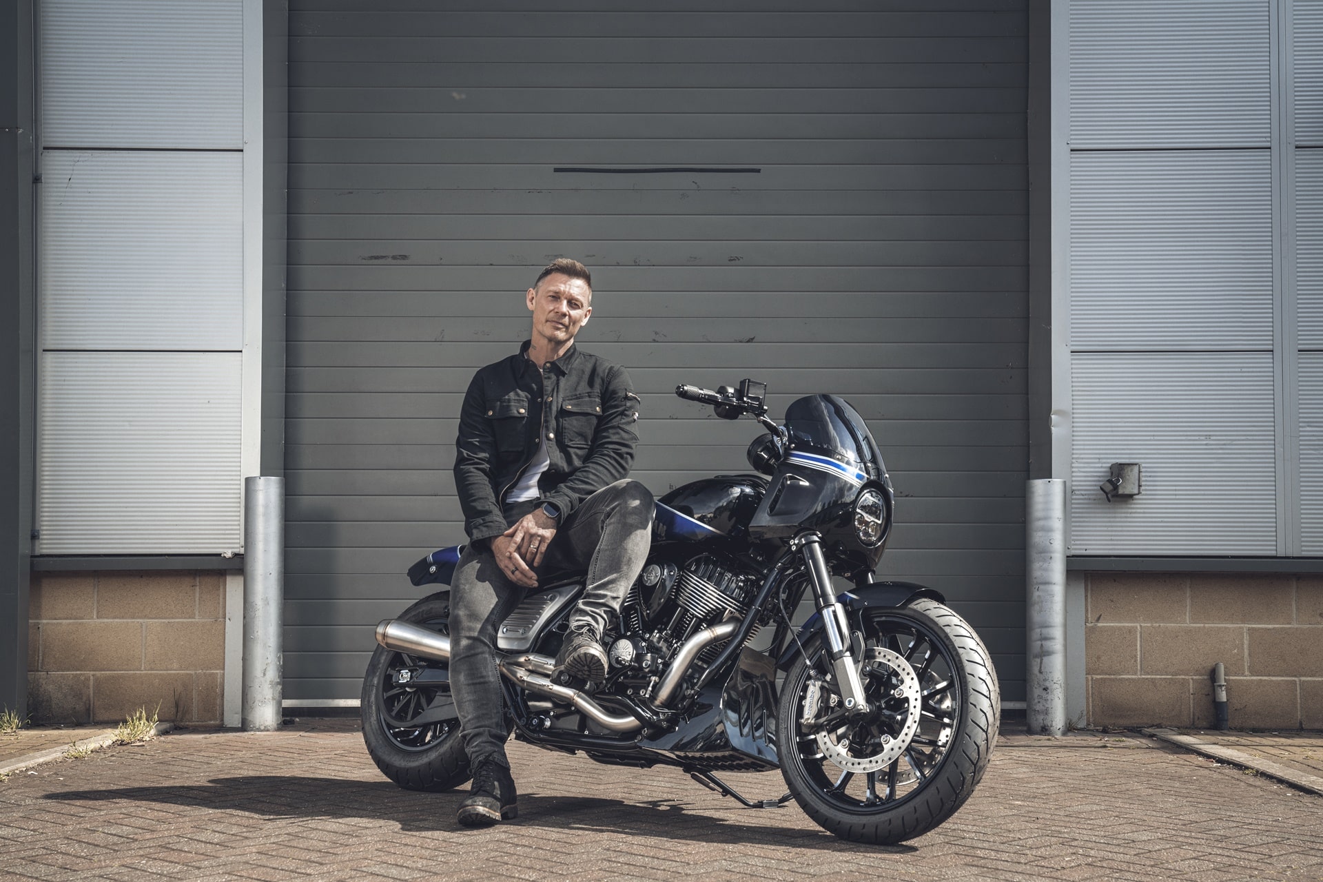 Indian Sport Chief "Rage" by Krazy Horse