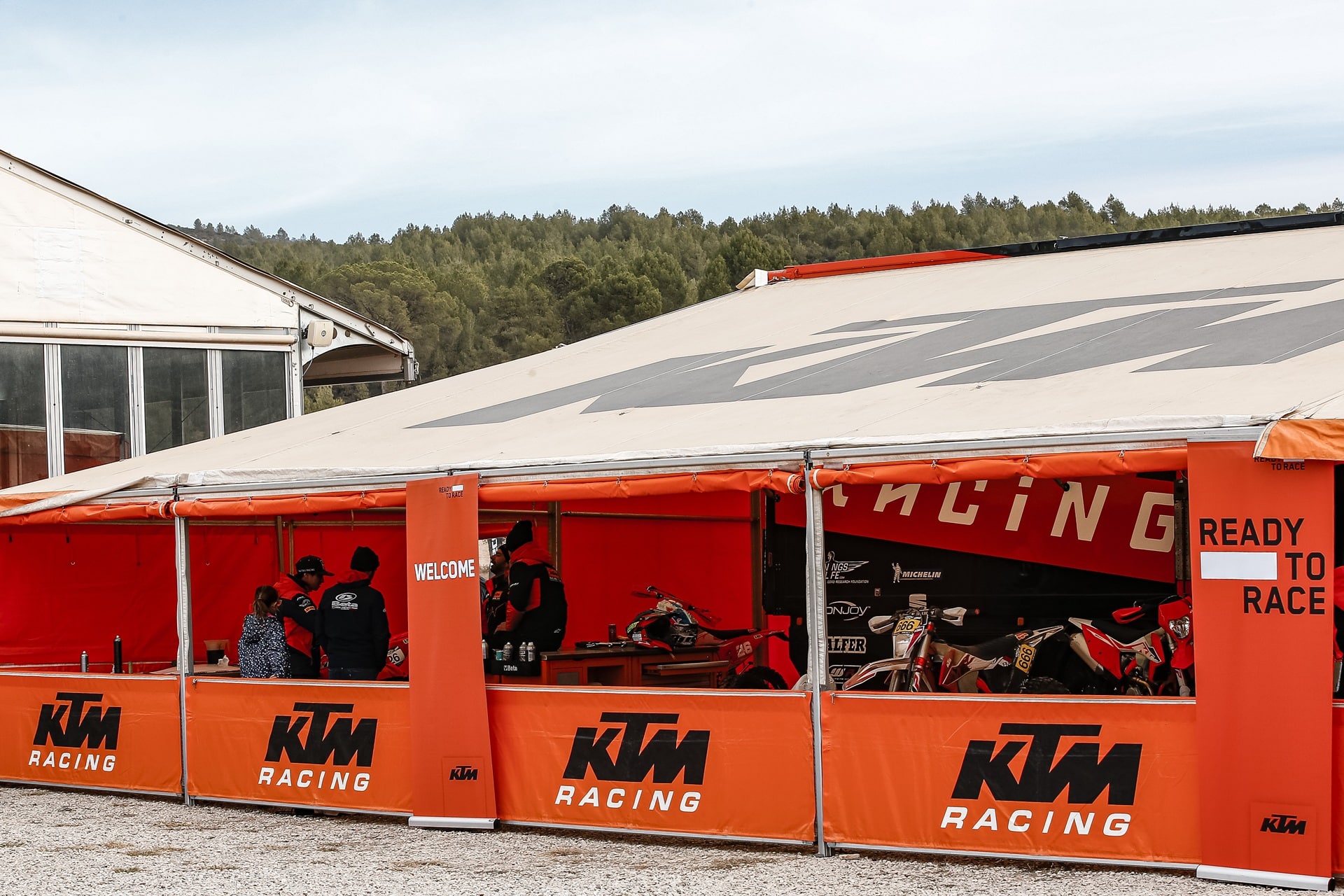 KTM sortea 5 packs de asistencia gratuita en carrera