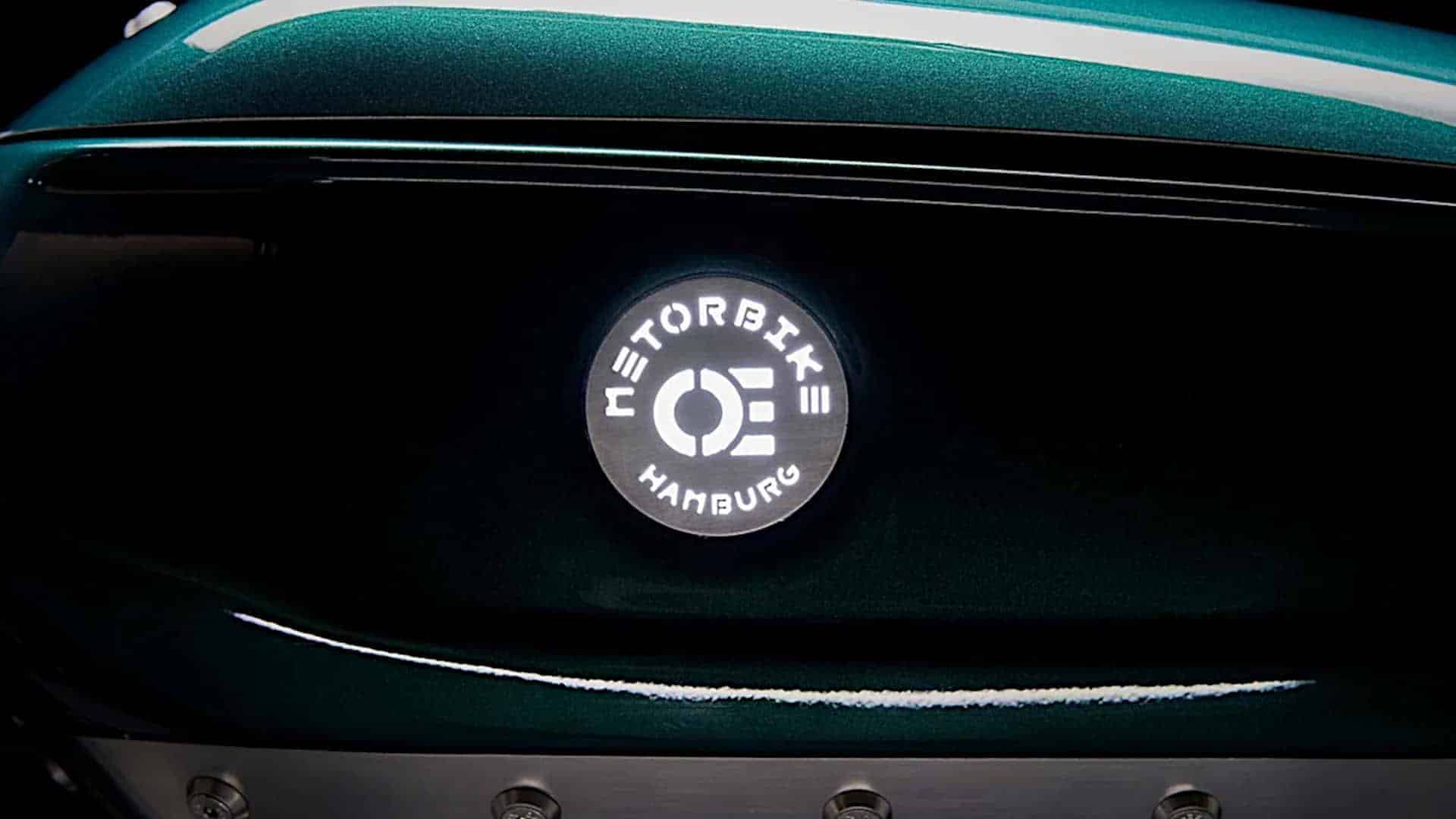 Metorbikes Founders Edition