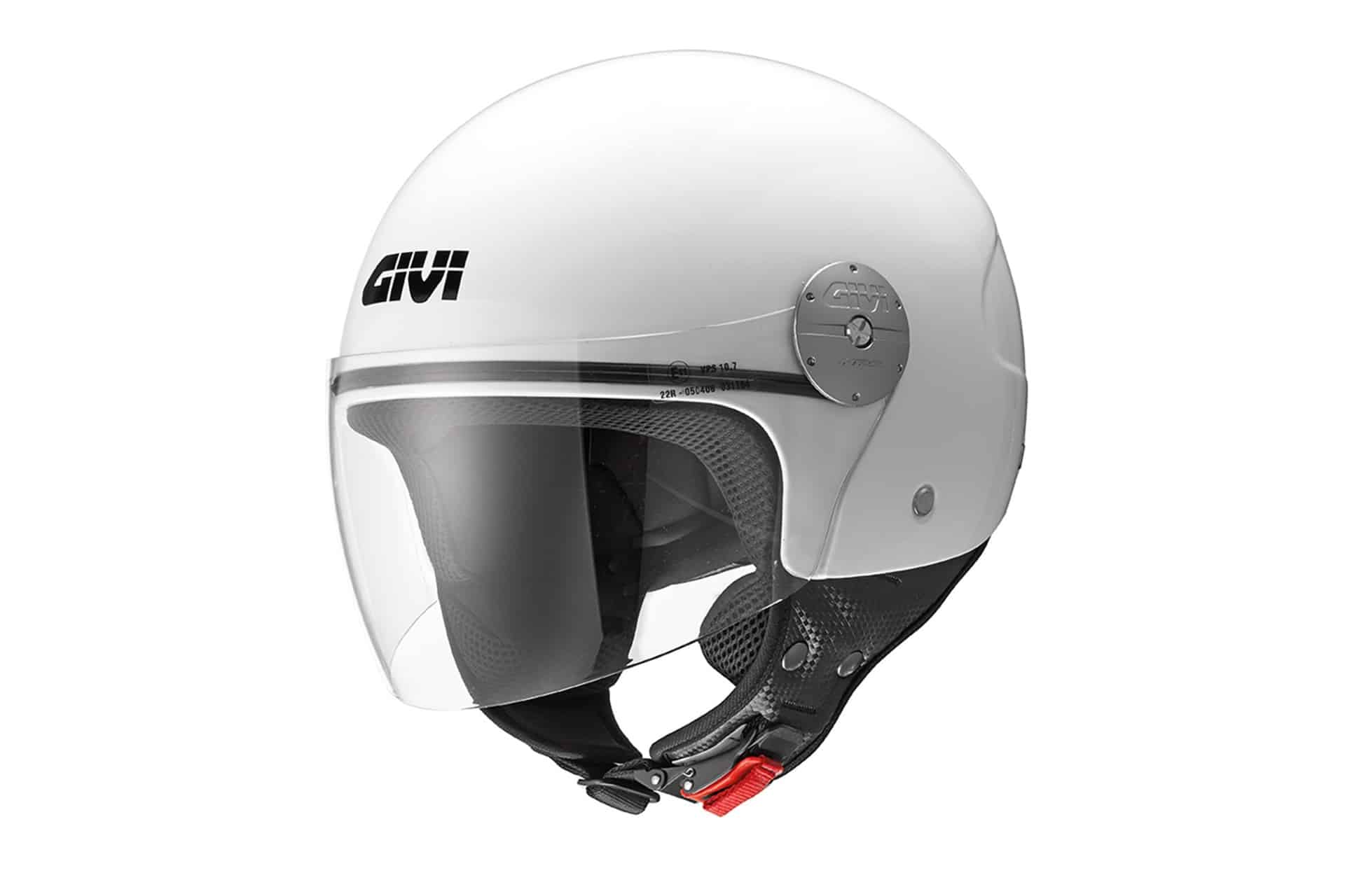 GIVI amplía su catálogo 2023 al segmento EV