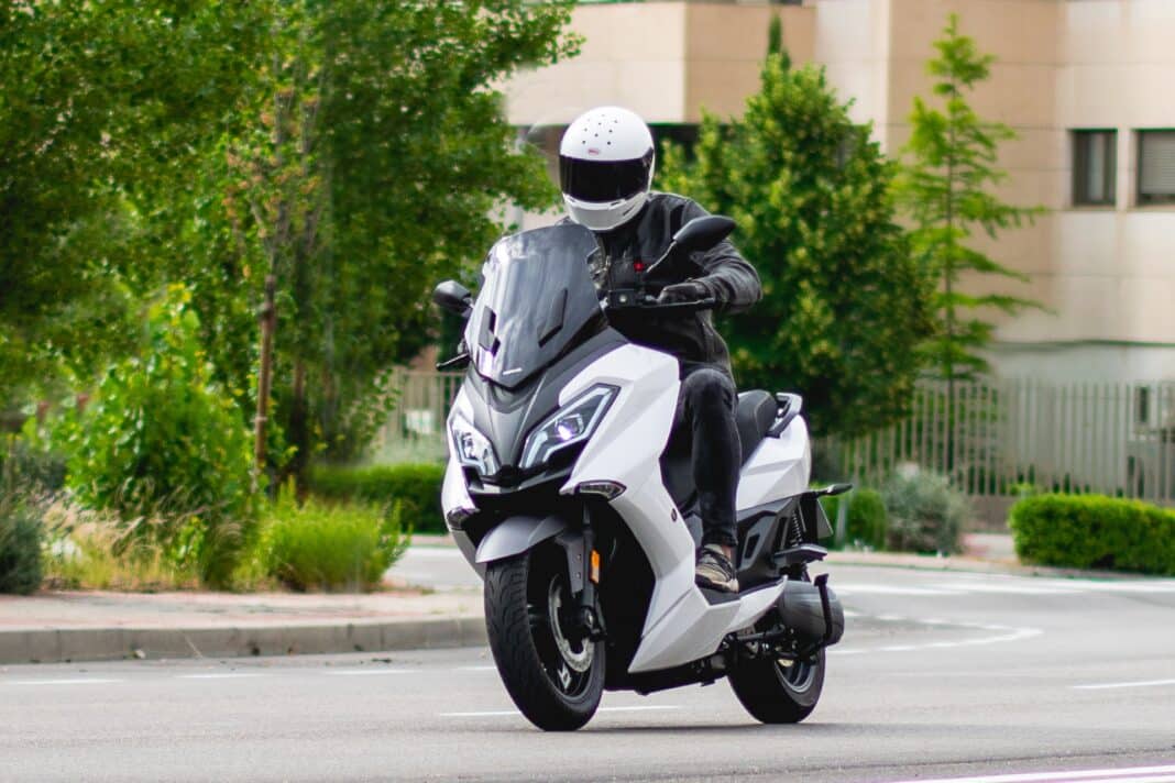 Asi son los desplazamientos diarios en una moto eléctrica