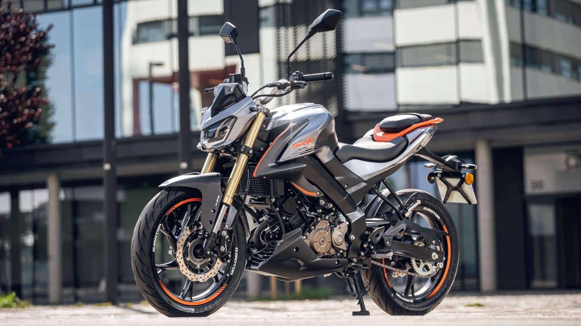 QJ Motor SRK 125 S