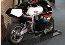 Suzuki GSX-R 7/11