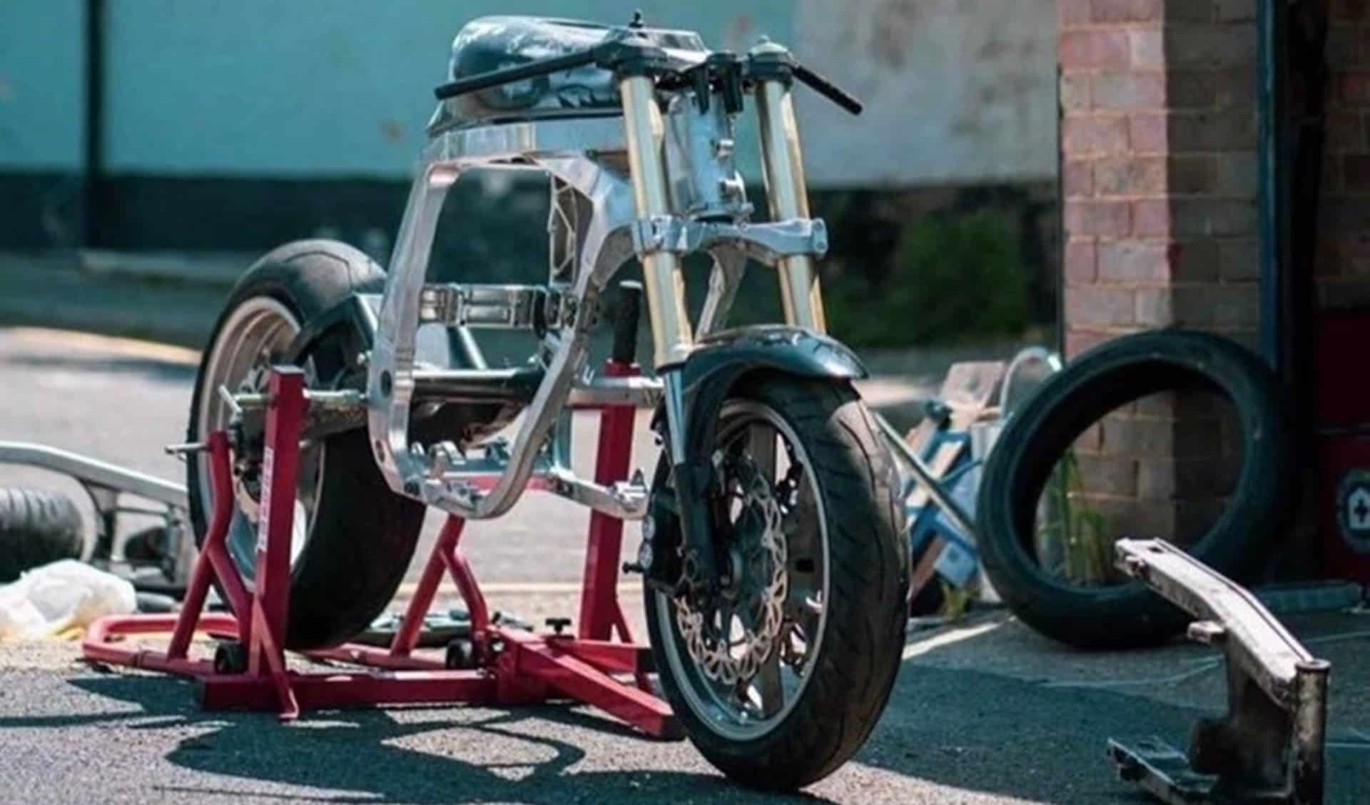 Suzuki GSX-R 7/11