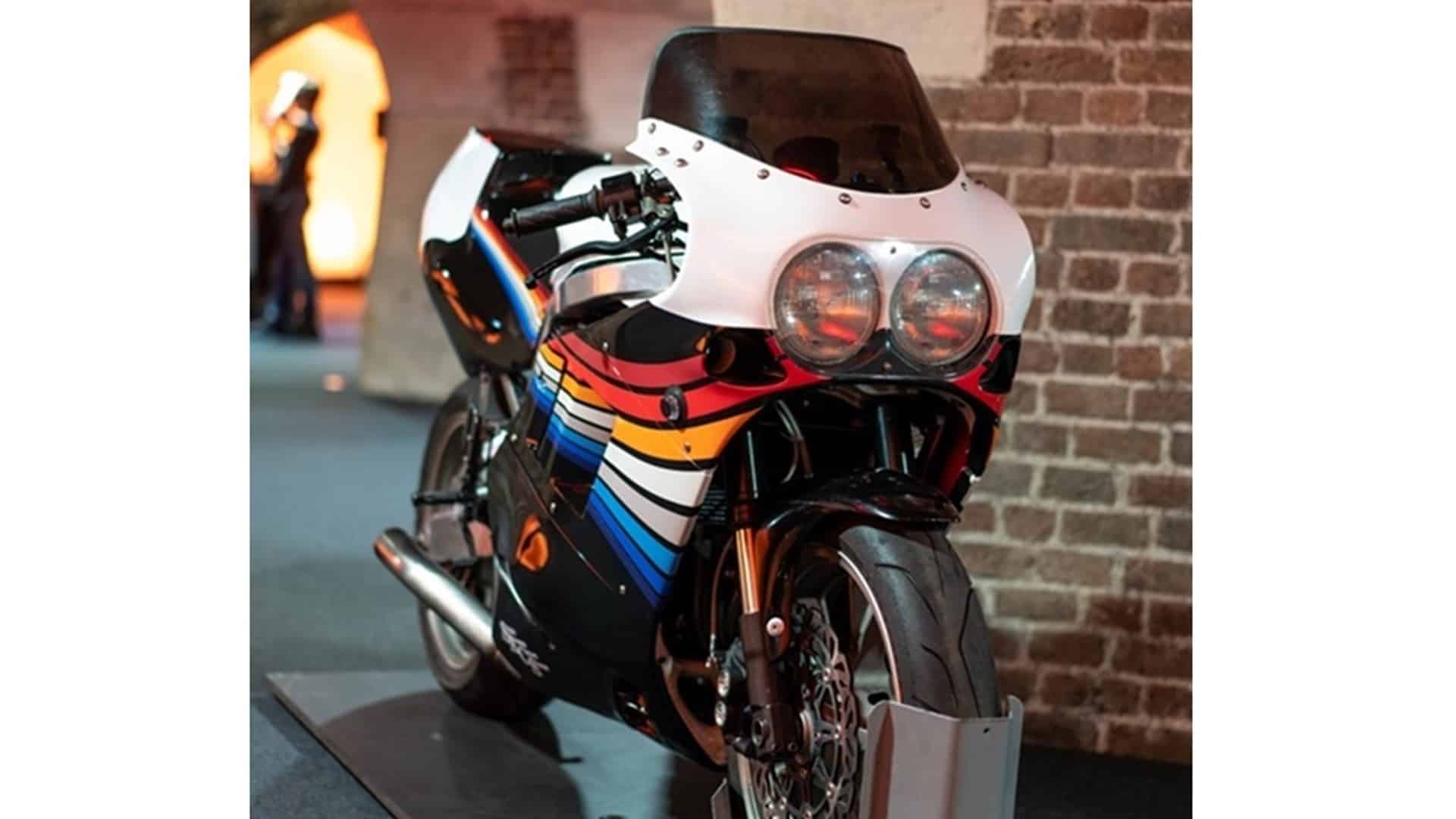 Suzuki GSX-R 7/11
