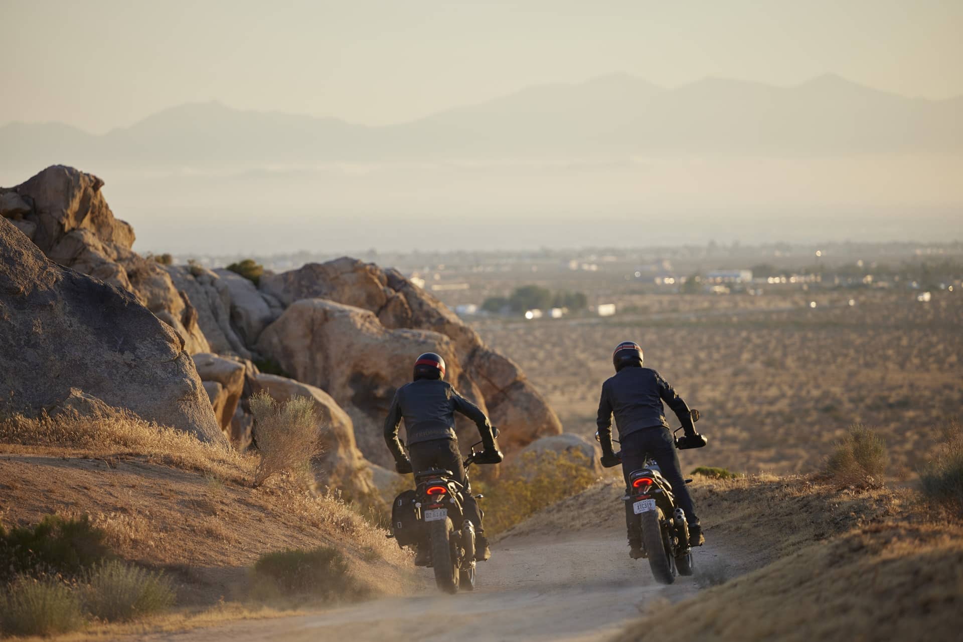 Triumph Speed 400 y Scrambler 400 X