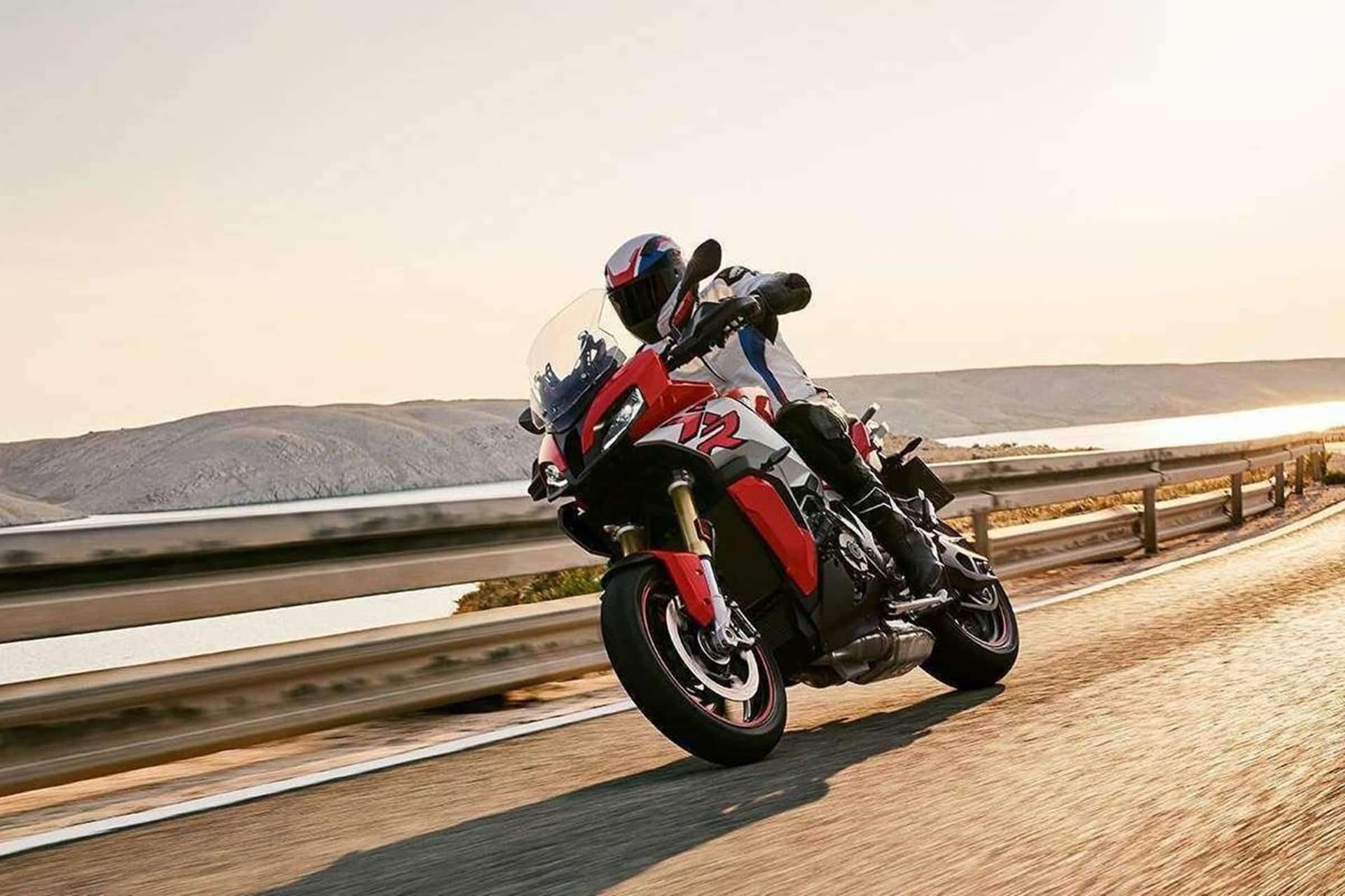BMW M 1000 XR