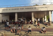 La plantilla de los examinadores podrá ampliarse de manera excepcional