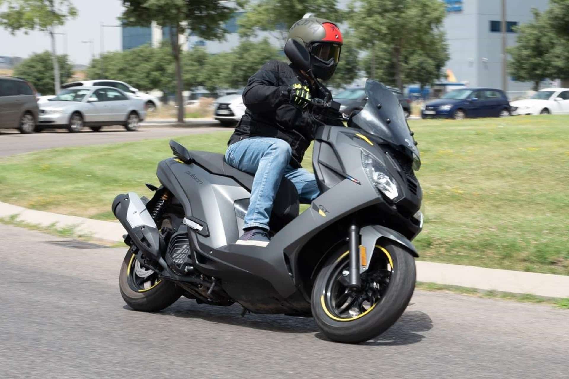 DAB Motors y Peugeot Motocycles anuncian su acuerdo para la fabricación de motocicletas eléctricas