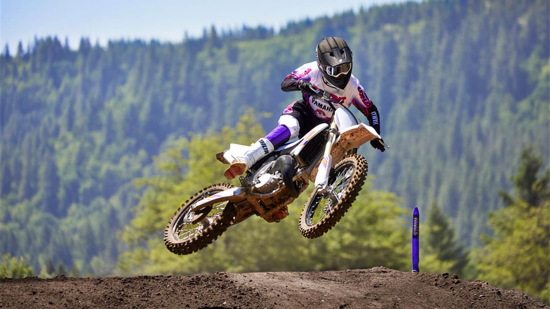 Gama Yamaha MX 2024: 50 años en la competición
