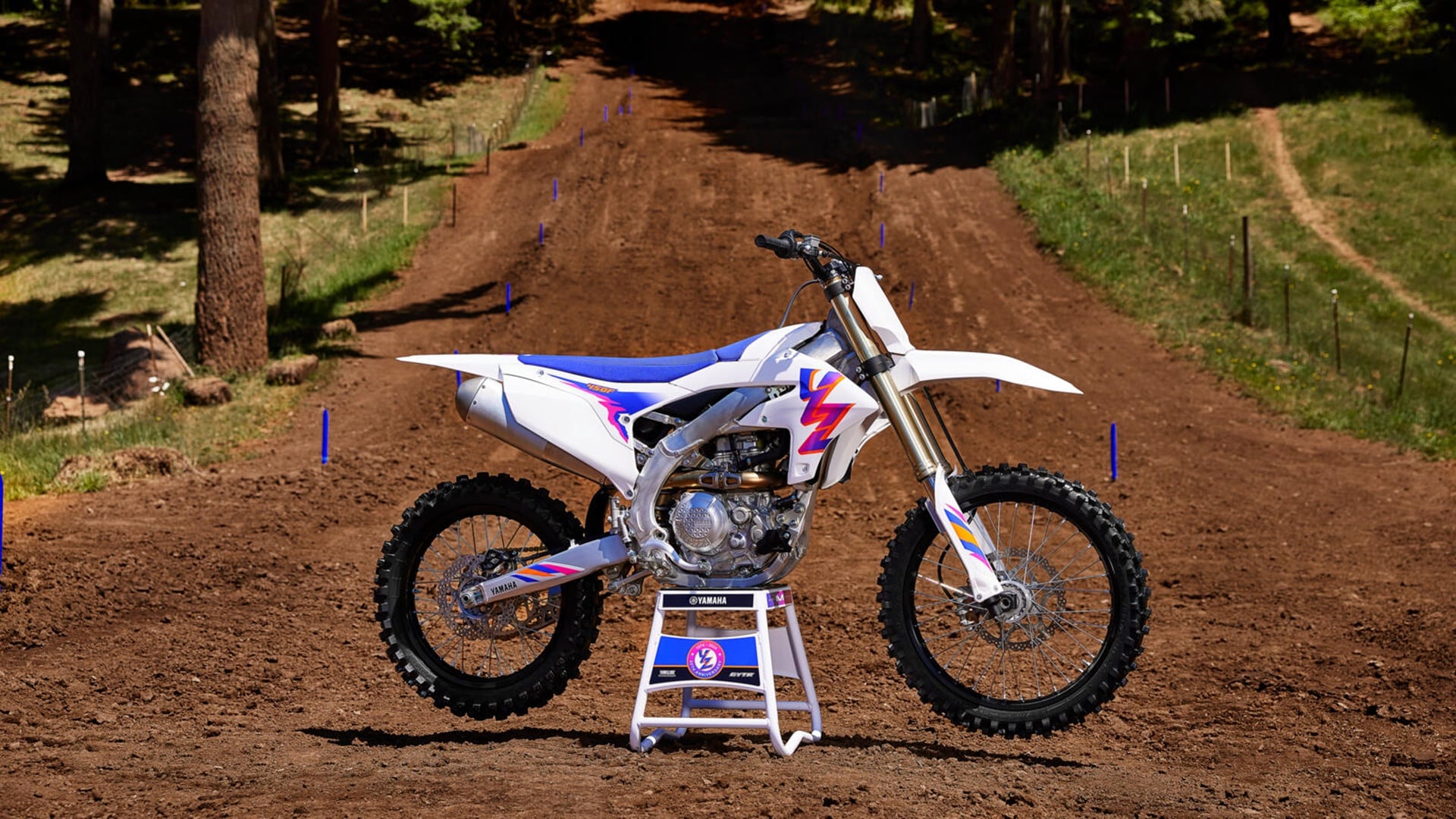 Gama Yamaha MX 2024: 50 años en la competición
