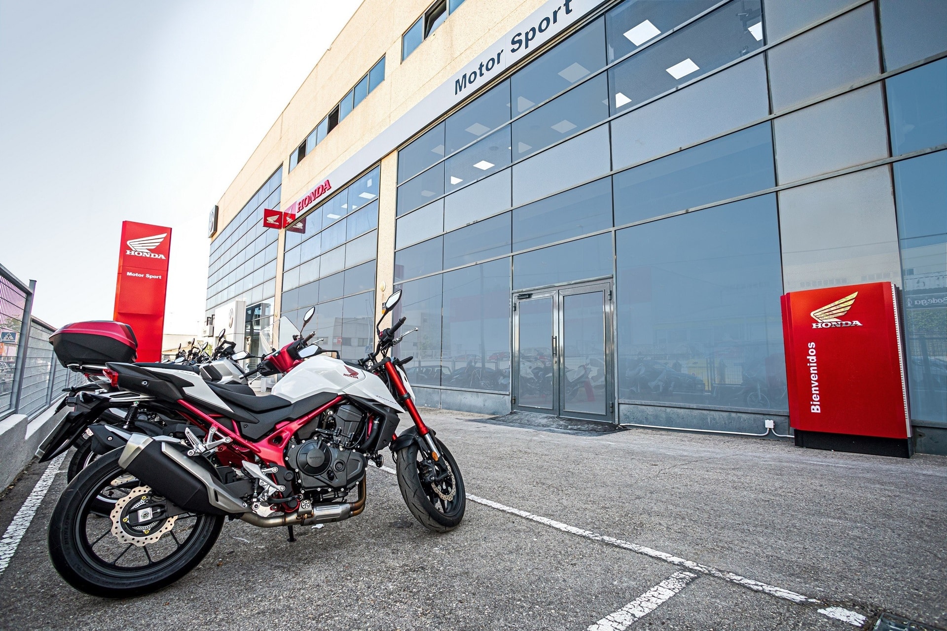 Motor Sport inaugura su nuevo concesionario Honda en Las Rozas, Madrid